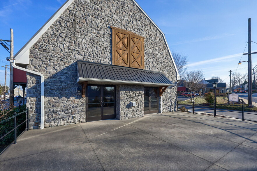 More Photos Of 3610 Newport rd, Intercourse Specialty For Lease