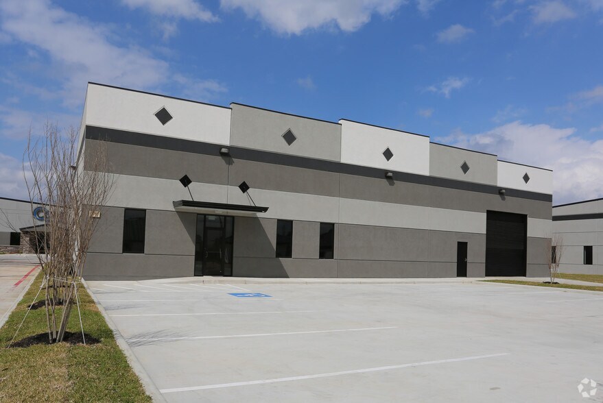 Primary Photo Of 8152 Spring Cypress Rd, Spring Light Distribution For Sale