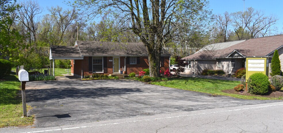 More Photos Of 2929 Berry Hill Dr, Nashville Office For Lease