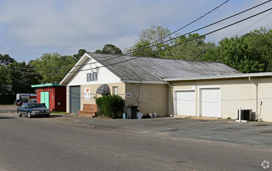 More Photos Of , Tallahassee Unknown For Sale