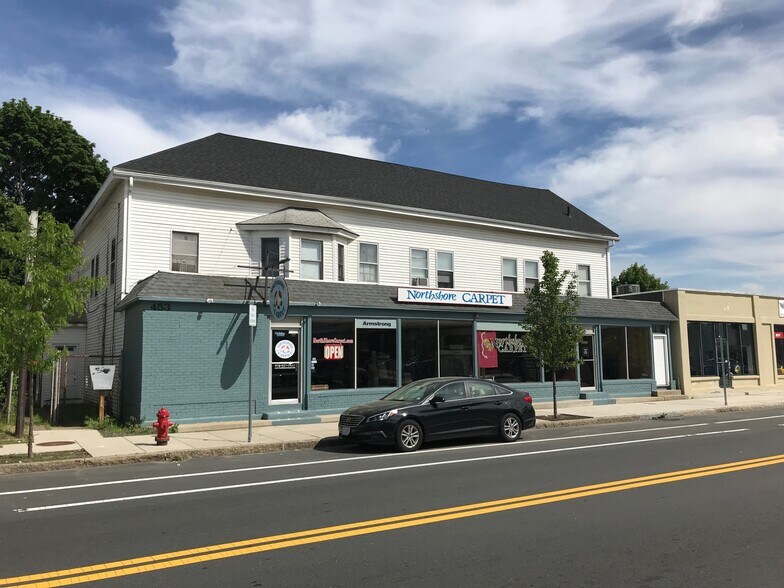More Photos Of 447 Rantoul St, Beverly Storefront Retail Residential For Lease