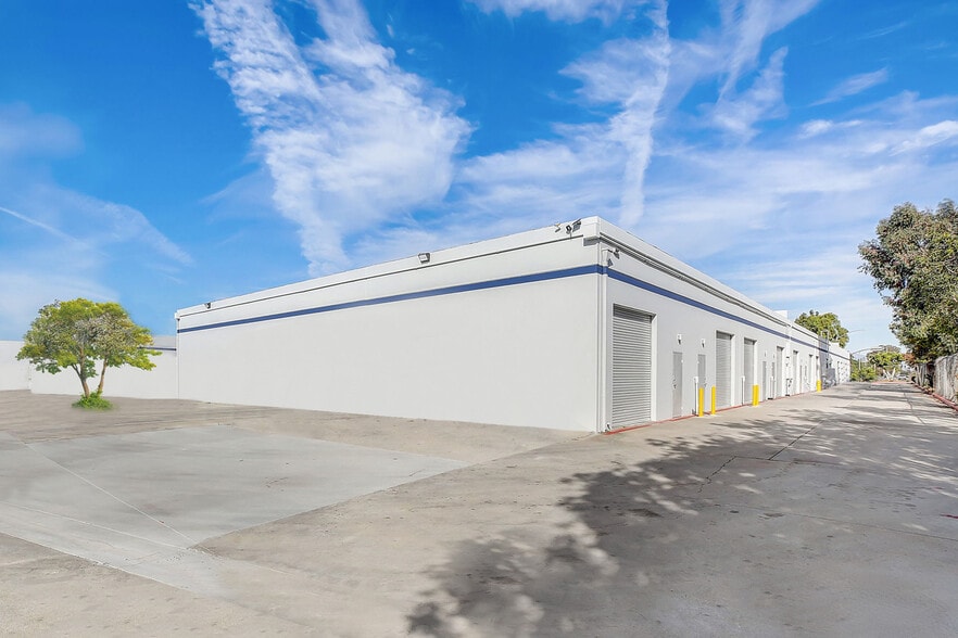 More Photos Of 5480 Katella Ave, Los Alamitos Unknown For Lease