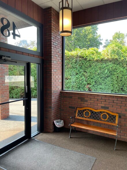 More Photos Of 48 E Silver St, Westfield Medical For Sale