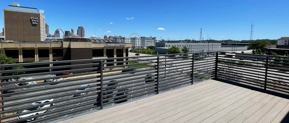 More Photos Of 2329-2351 Market St, Saint Louis Office For Lease