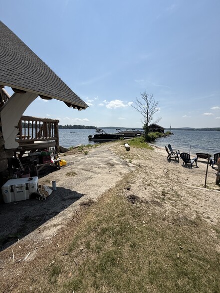 More Photos Of 50 Jacobs Rd, Moultonborough Hotel For Sale