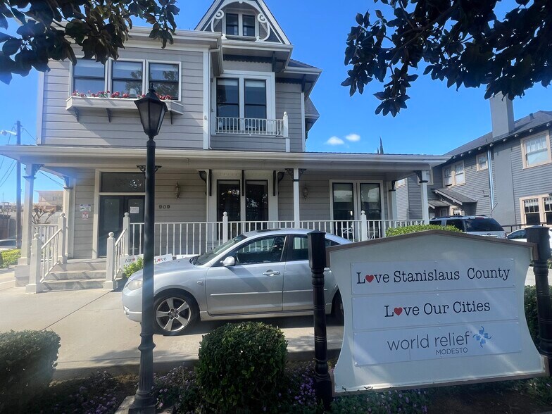 More Photos Of 909 14th St, Modesto Office For Lease