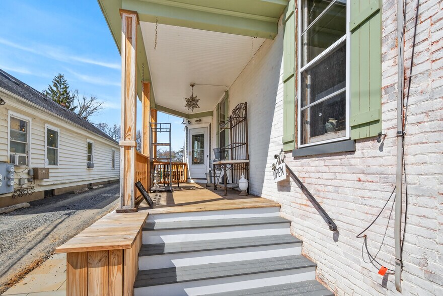 More Photos Of 22 S Main St, Allentown Office For Sale