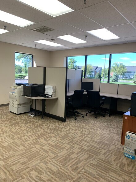 More Photos Of 2290 Lakeview Dr, Beavercreek Medical For Lease