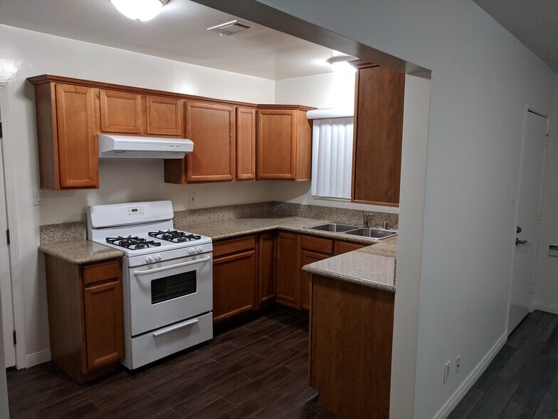 More Photos Of 12843 Columbia Way, Downey Land For Sale