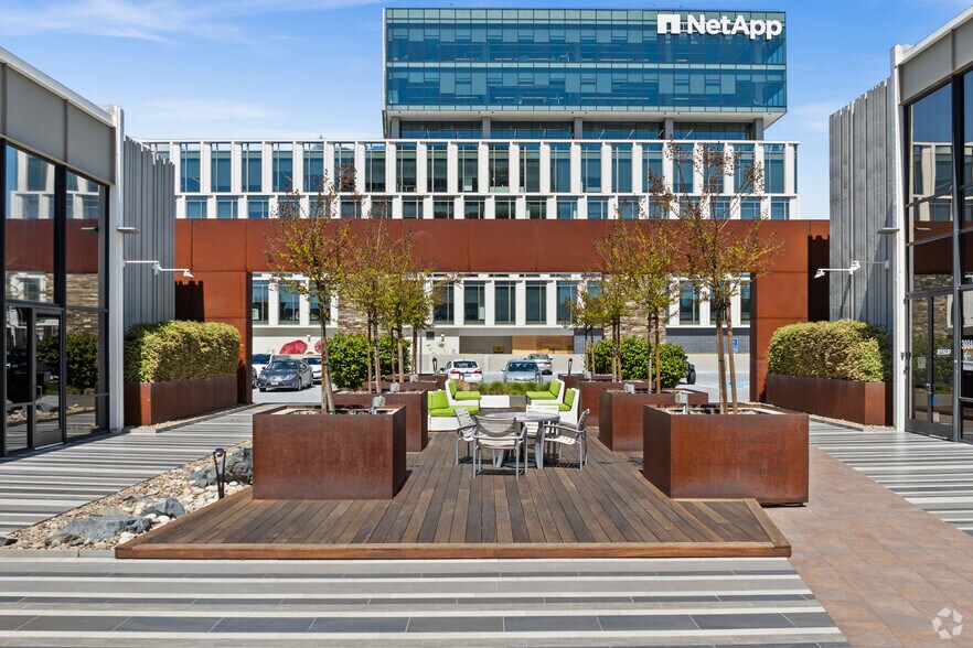 More Photos Of 3031 Tisch Way, San Jose Coworking Space