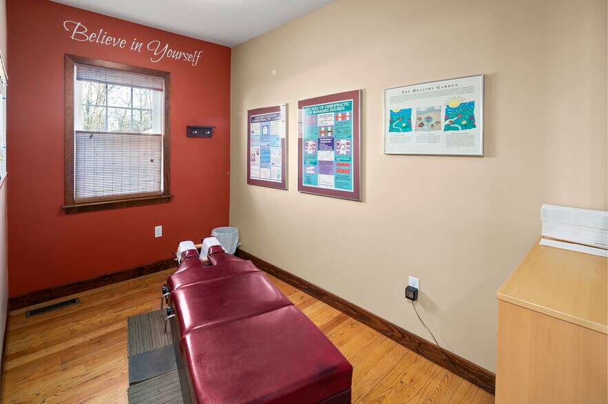 More Photos Of 109 Dean St, Taunton Medical For Sale