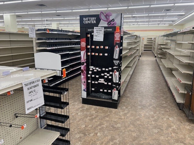 More Photos Of 1034 Mc Clellan Hwy, Harts Freestanding For Sale