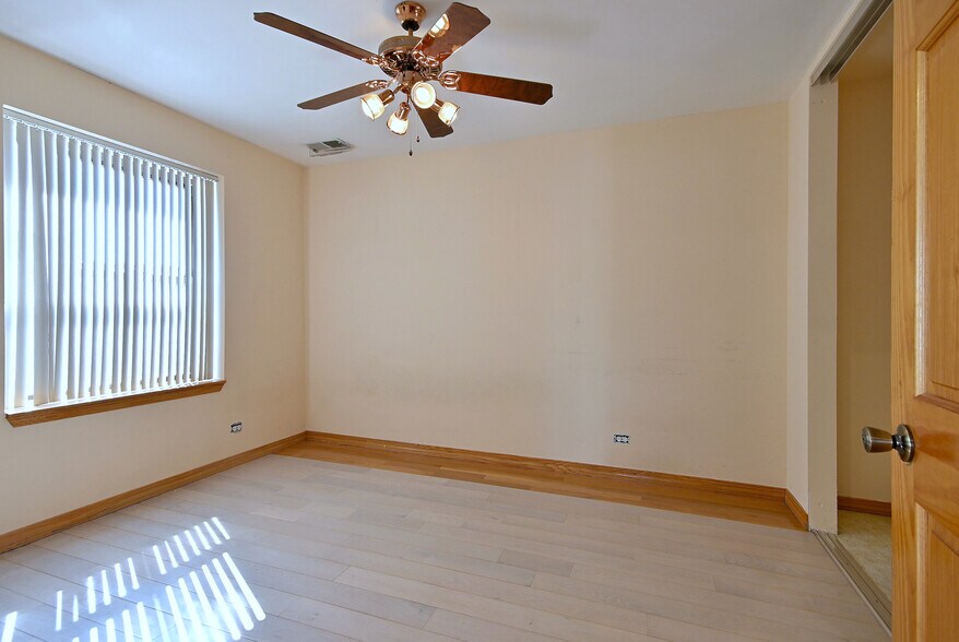 More Photos Of 6744-6756 W Belmont Ave, Chicago Storefront Retail Residential For Sale