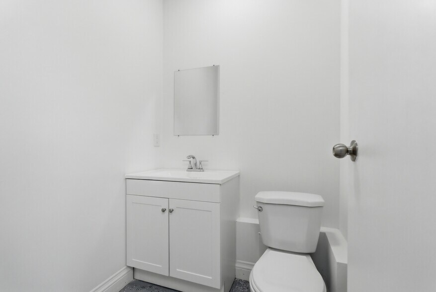 More Photos Of 397 Humberline Dr, Toronto Warehouse For Sale