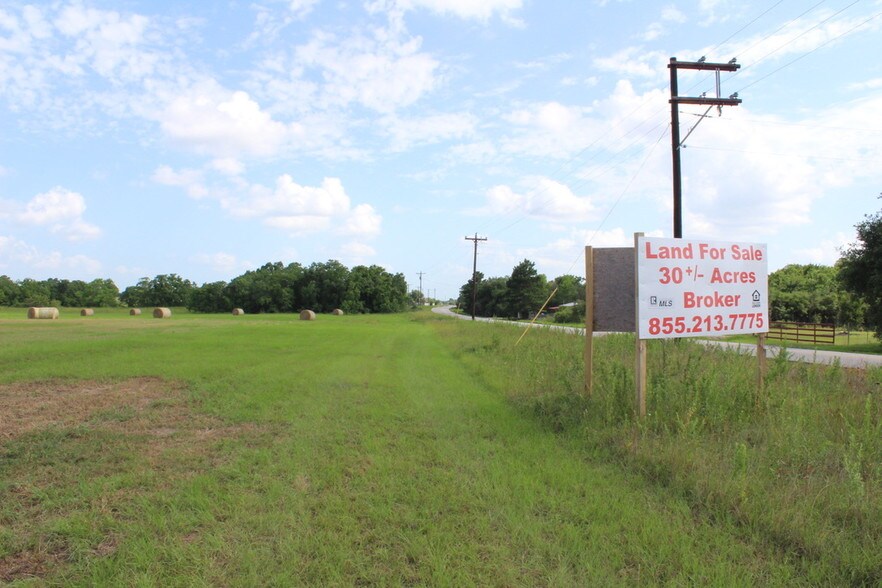 More Photos Of 20720 Cochran Rd, Prairie View Land For Sale
