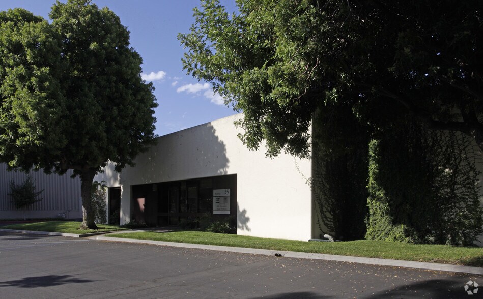 Primary Photo Of 3350 Scott Blvd, Santa Clara Research And Development For Lease