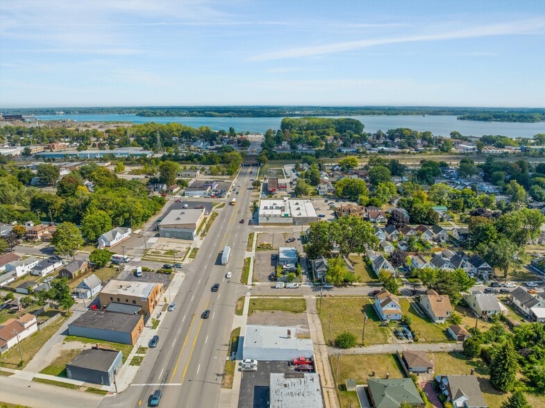 More Photos Of 227 Southfield Rd, Ecorse Warehouse For Sale