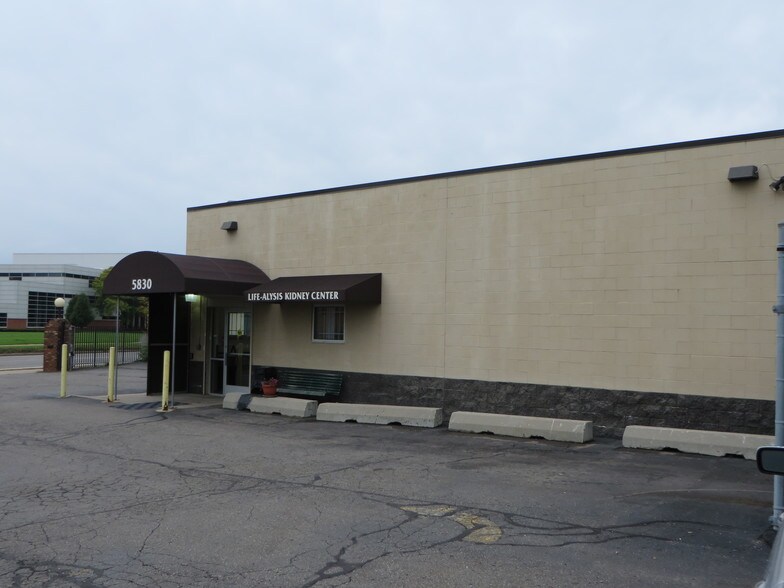 More Photos Of 5800-5830 Conner St, Detroit Medical For Sale