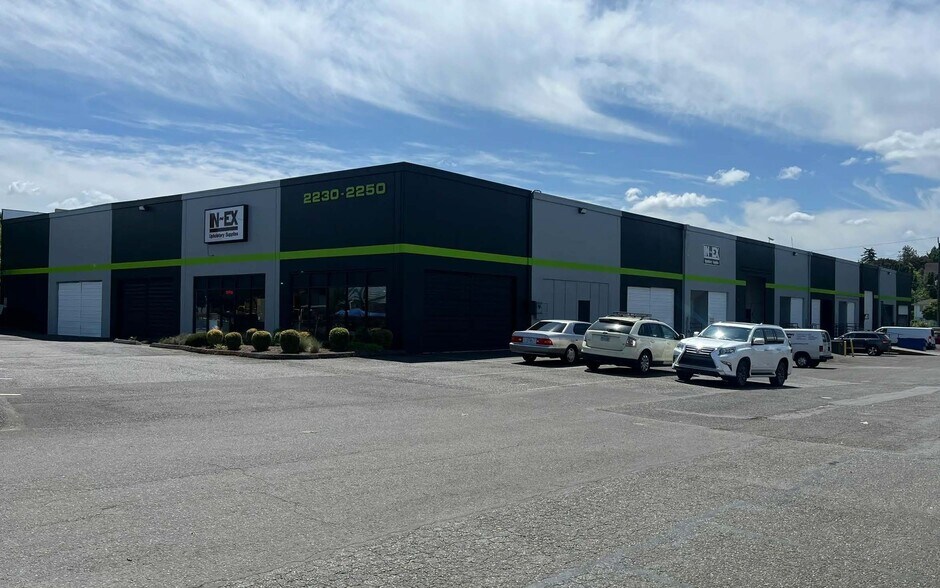 Primary Photo Of 2230-2250 NE Columbia Blvd, Portland Warehouse For Lease