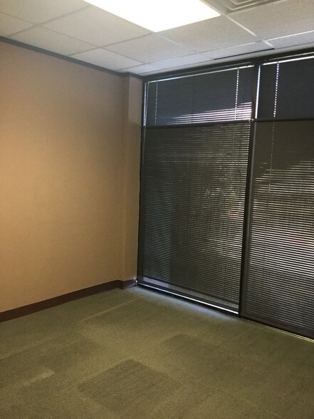 More Photos Of 3200 Steck Ave, Austin Office For Sale