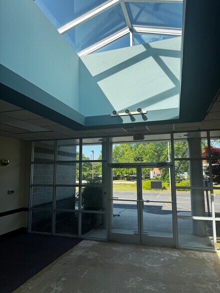 More Photos Of 230 N Equity Dr, Smithfield Medical For Lease