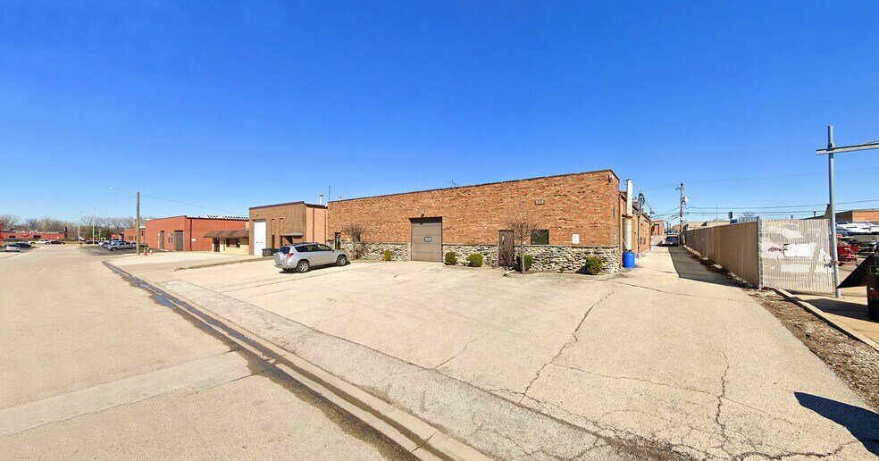 Primary Photo Of 725 Princeton Ave, Villa Park Warehouse For Lease