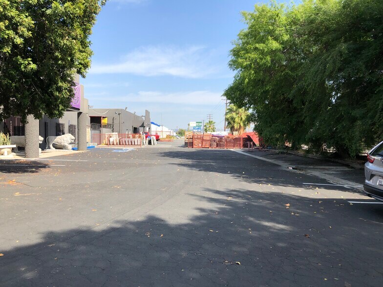 More Photos Of 18409 E Valley Blvd, City of Industry Warehouse For Lease