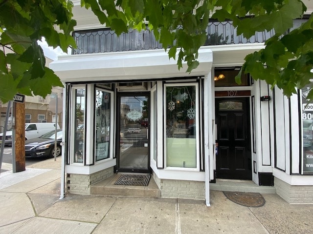 More Photos Of 107 Bowers St, Jersey City Storefront Retail Residential For Sale