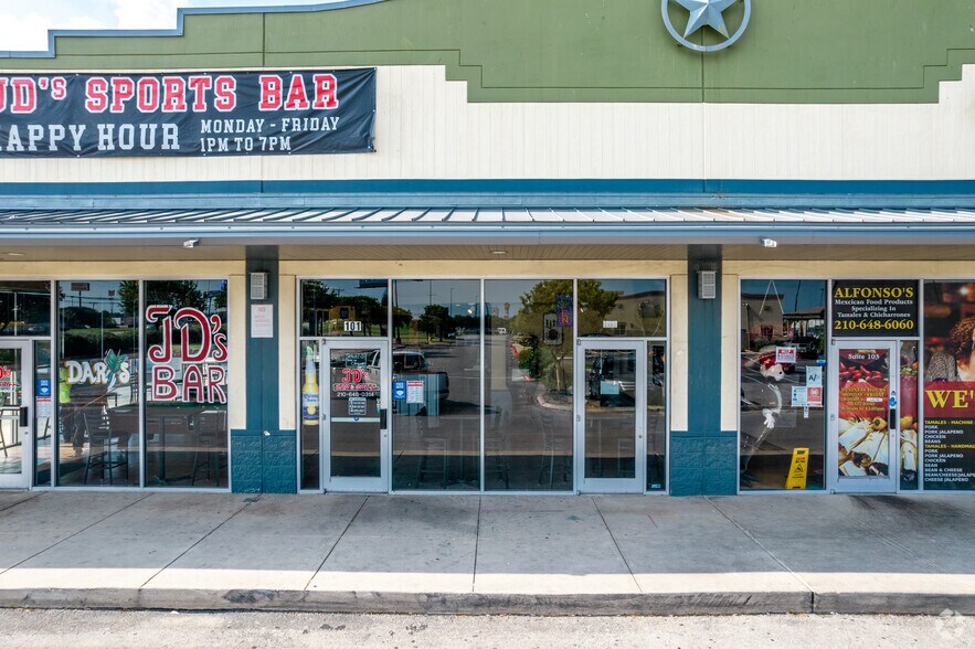 More Photos Of 2000 SE Loop 410, San Antonio General Retail For Lease