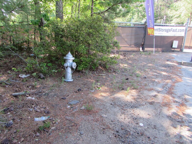More Photos Of 127 Commerce St, Fayetteville Self Storage For Sale
