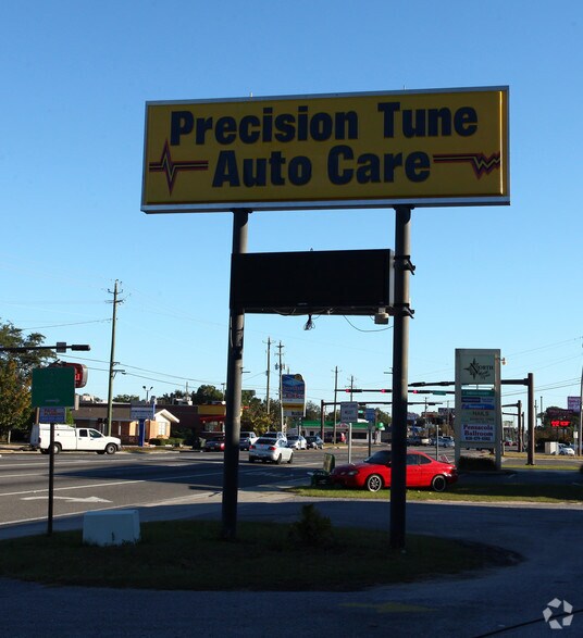 More Photos Of 6222 9th Ave, Pensacola General Retail For Sale