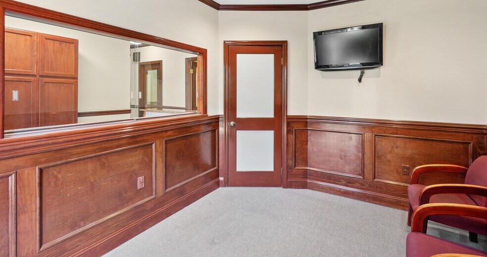 More Photos Of 395 Westchester Ave, Port Chester Apartments For Sale