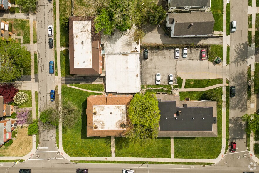 More Photos Of 2155 Perth St, Toledo Apartments For Sale