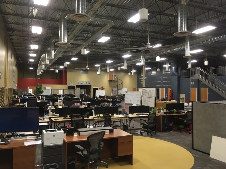 More Photos Of 476 N 1500 W, Orem Light Manufacturing For Sale