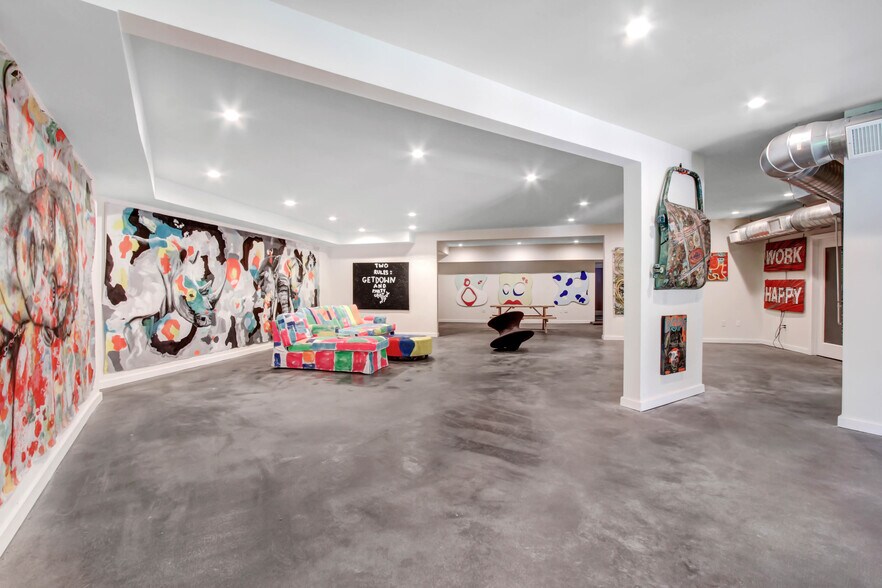 More Photos Of 13257-13259 Moorpark St, Sherman Oaks Office Residential For Sale