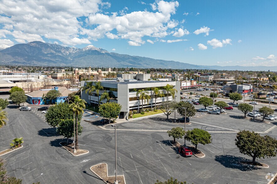 More Photos Of 1131 W 6th St, Ontario Office For Lease