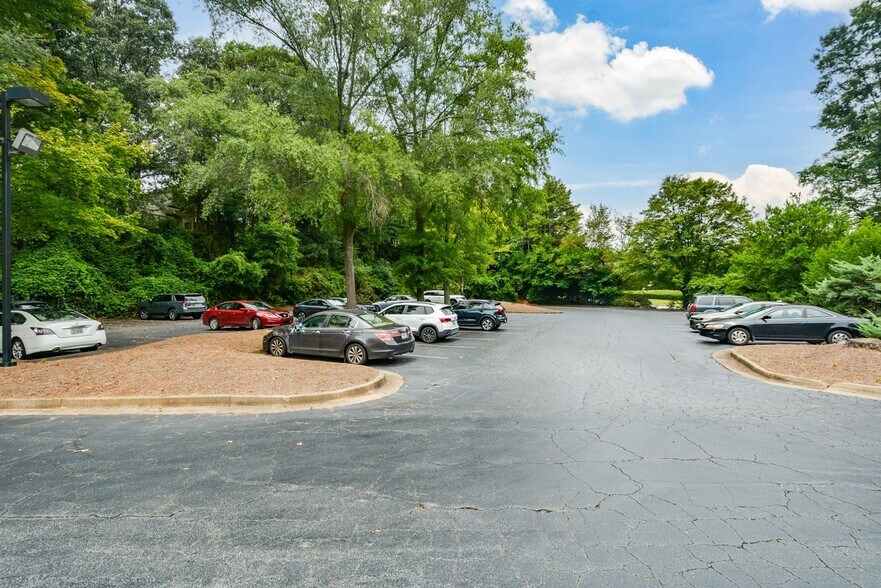 More Photos Of 1820 The Exchange SE, Atlanta Office For Sale