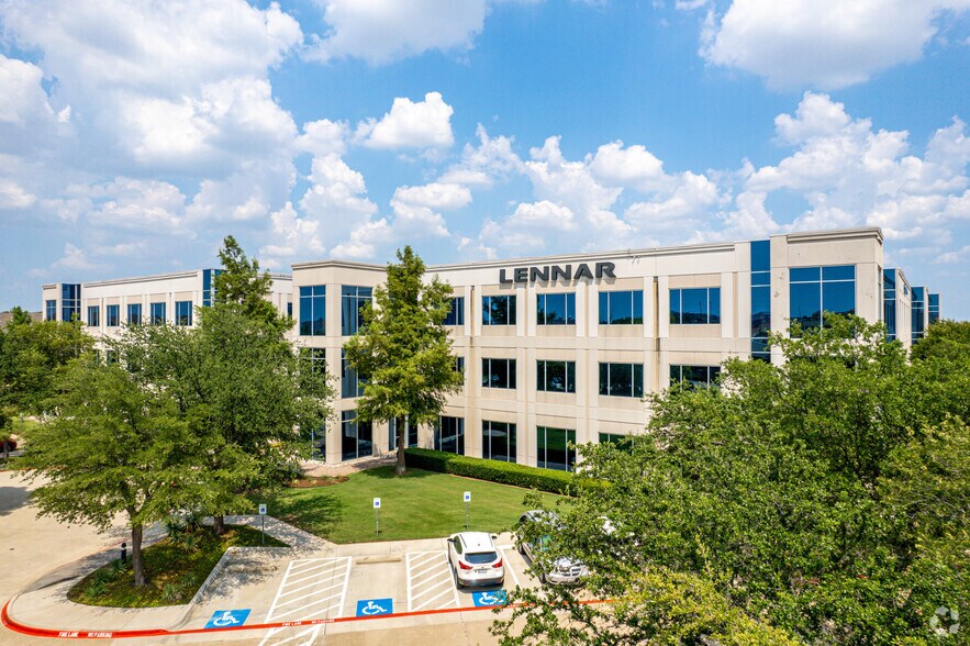 More Photos Of 1707 Market Place Blvd, Irving Office For Sale