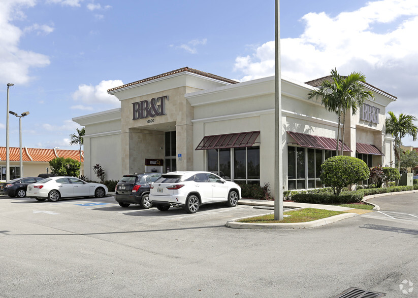 Primary Photo Of 14690 SW 8th St, Miami Bank For Lease