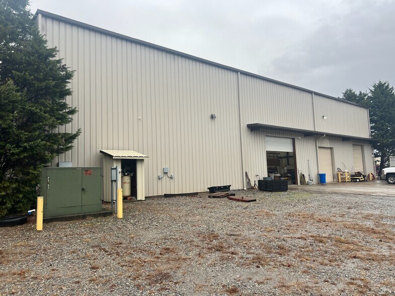 More Photos Of 1972 Red Oak Flats Rd, Dahlonega Warehouse For Sale