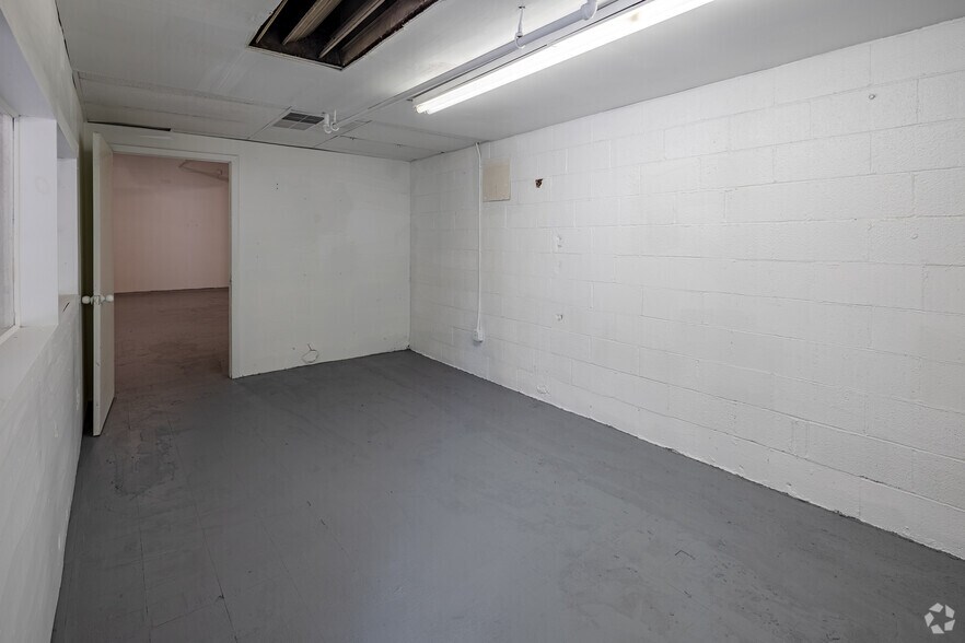 More Photos Of 350 Route 46, Rockaway Storefront For Lease