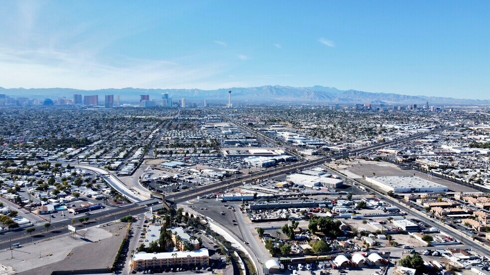 More Photos Of 3662 Park St, Las Vegas Industrial For Sale