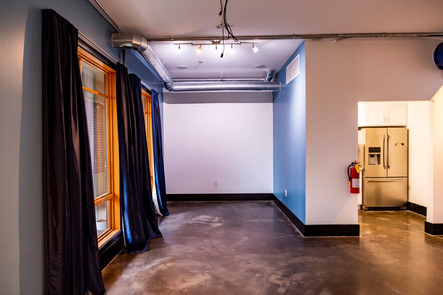 More Photos Of 319 Atlanta St SE, Marietta Office For Lease