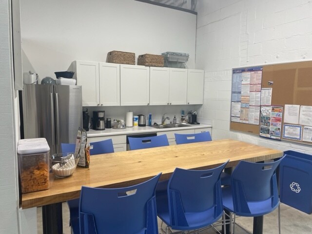 More Photos Of 658 King St, Charleston Office For Lease