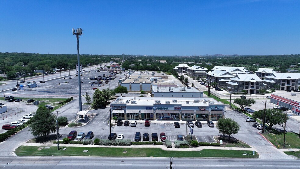 More Photos Of 1324-1434 Callaghan Rd, San Antonio Storefront For Lease
