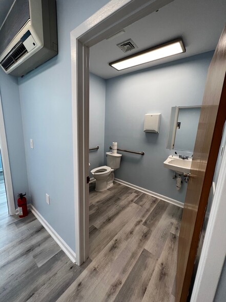 More Photos Of 222 Schanck Rd, Freehold Medical For Lease