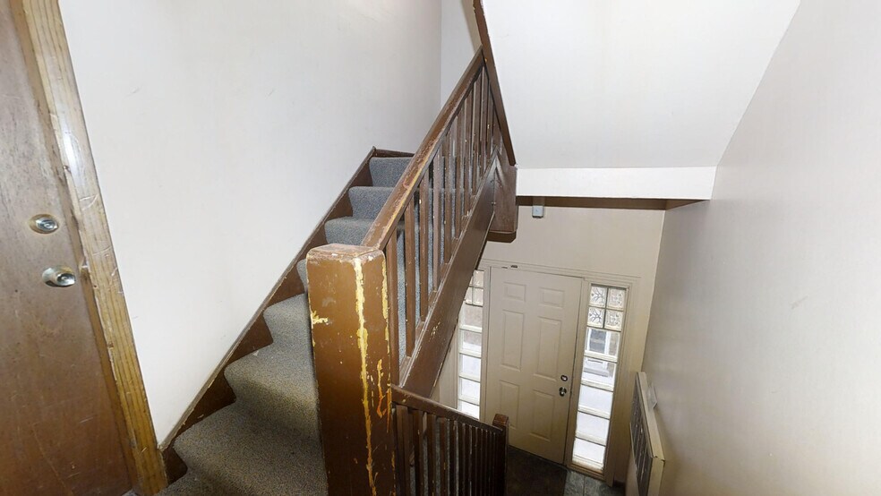 More Photos Of 1240 S 55th Ct, Cicero Apartments For Sale