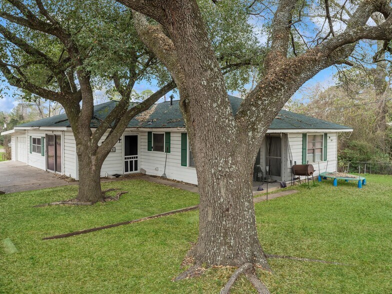 More Photos Of 3102 Montgomery Rd, Huntsville Apartments For Sale