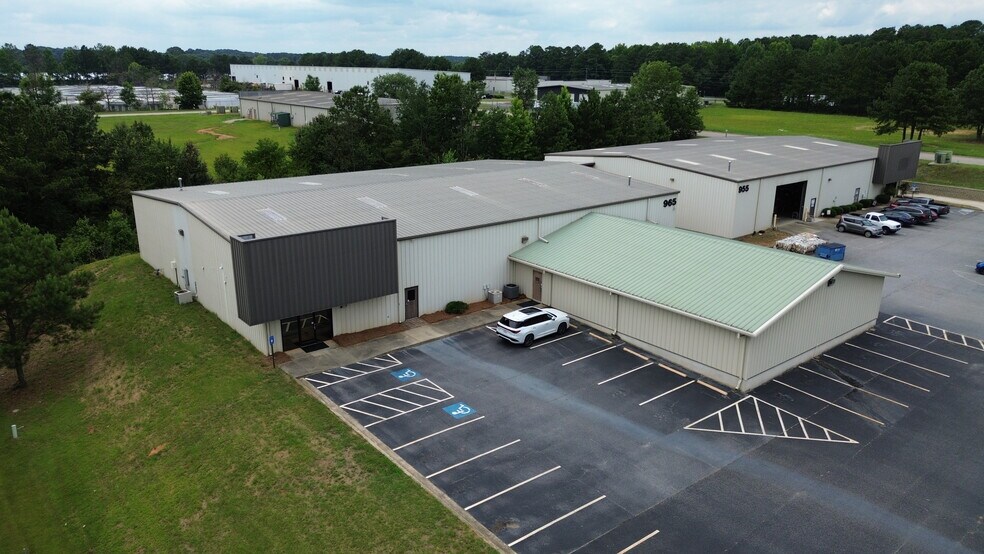 Primary Photo Of 965 Patrick Ind Ct, Winder Warehouse For Lease