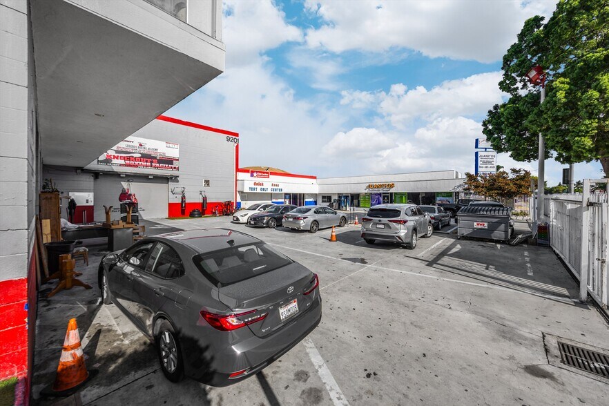 More Photos Of 9201 California Ave, South Gate Auto Repair For Sale